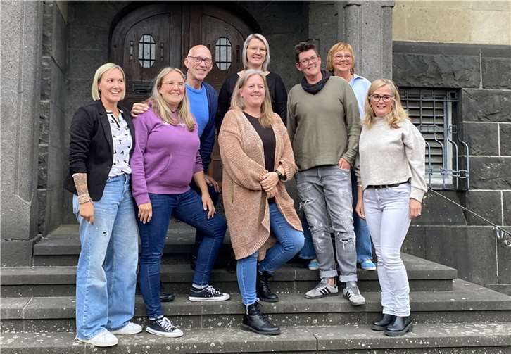 Der Neue Vorstand des Komitees für den Veilchendienstagszug. Foto: privat