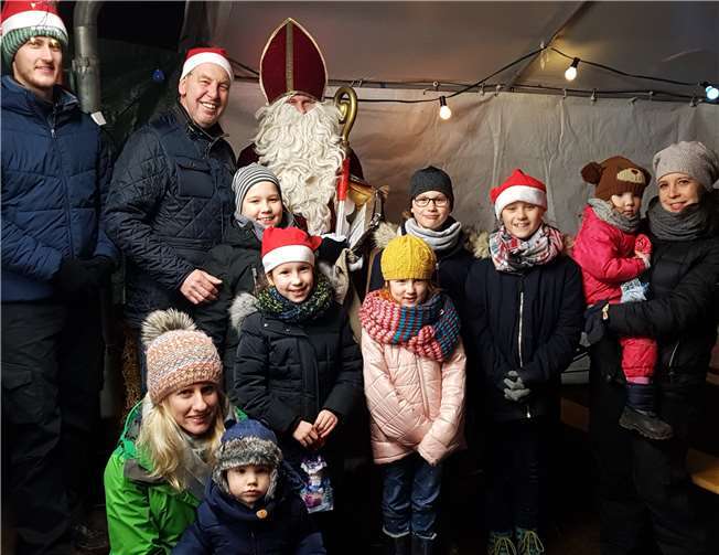 Der Nikolaus brachte Geschenke mit.Quellen: CDU Wolken