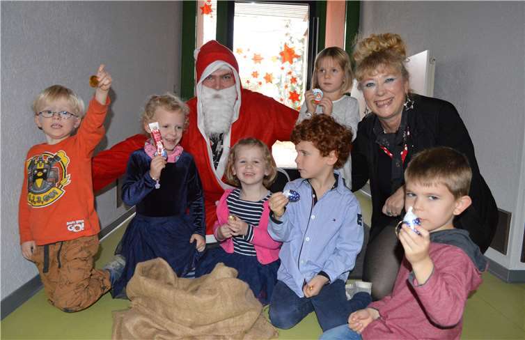 Der Nikolausmarkt der Integrativen Kita Kinderland im Heilpädagogisch-Therapeutischen Zentrum in Neuwied sorgte auch dieses Jahr wieder für Spannung und Freude bei Groß und Klein.privat