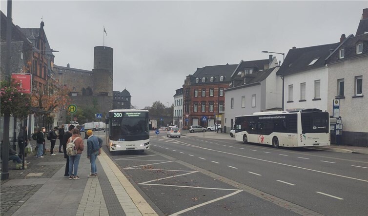 Akzeptanz des ÖPNV muss kontinuierlich wachsen! Der ÖPNV stellt das Instrument zur Umsetzung der Mobilitätswende schlechthin dar. Foto: H. G. Schönberg