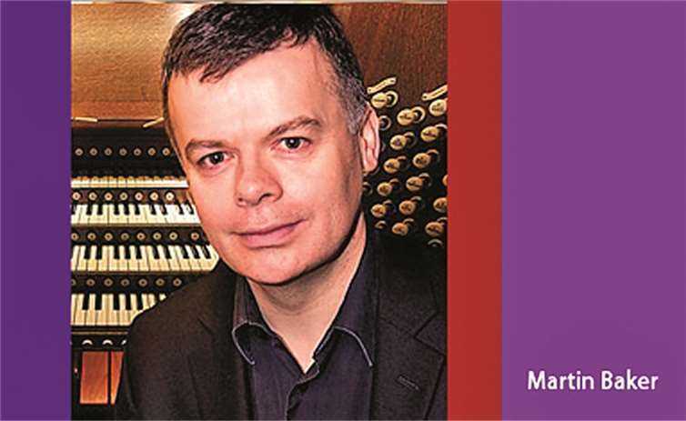 Der Organist der katholischen Kathedrale Londons, der Westminster Cathedral, Martin Baker gastiert in Maria Laach. privat