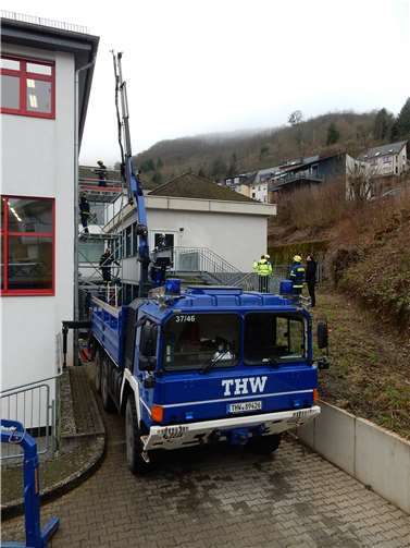 Der Ortsverband erhielt den Einsatzauftrag über den Transport von Ausstattung. Foto: Technisches Hilfswerk Ortsverband Cochem