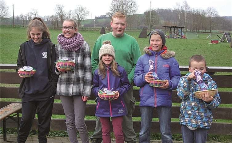 Der Osterhase hatte es den Kindern diesmal nicht leicht gemacht, doch es fanden alle ihre Nester.privat