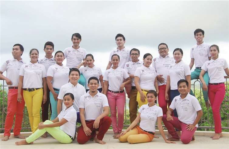 Der „Palawan Chamber Choir“ kommt nach Eckendorf privat