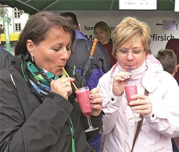 Der „Pfirsich-Eis-Slash“ hatte es vielen Marktbesuchern angetan. Er schmeckte den Verkostern hervorragend.