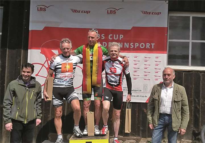 Der RSV Sturmvogel Bad Neuenahr-Ahrweiler war beim Großen Erftpokal in Bergheim-Quadrath in fast allen Rennklassen vertreten.