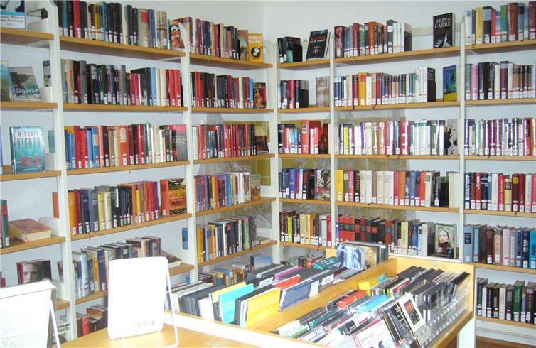 Der Raum für Erwachsene. Gabriele Heugen-Ecker