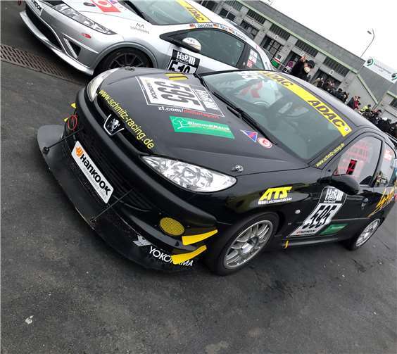Der Rennwagen beim Rennen der RCN Nürburgring Nordschleife am 17. Oktober 2020. Foto: privat