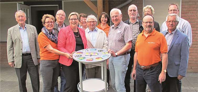 Der „Runde Tisch“ machte im Josef-Bienentreu-Haus in Essig Station.privat