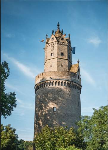 Der Runde Turm in Andernach, seit Jahrhunderten markantes Wahrzeichen der Stadt, kann ab sofort wieder regelmäßig besucht werden. Foto: privat