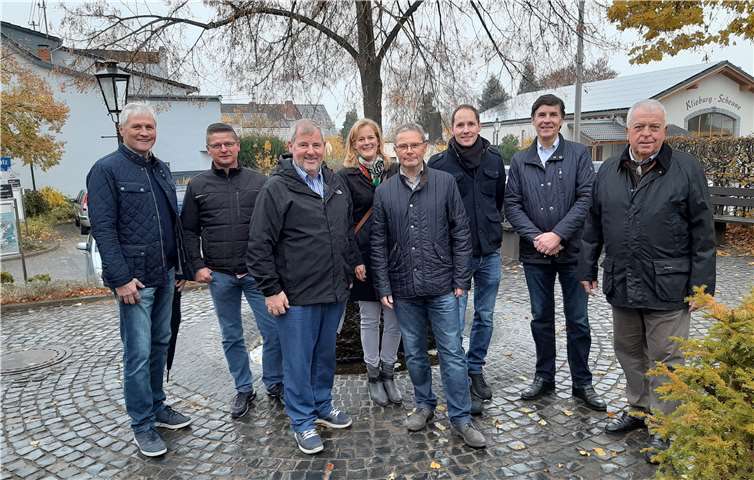 Der Rundgang lieferte Informationen zu aktuellen Entwicklungen in Wassenach..privat
