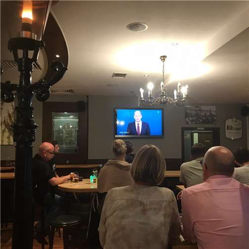 Der SPD-Ortsverband hatte dort in einer offenen Veranstaltung zum Public Viewing eingeladen.Foto: privat