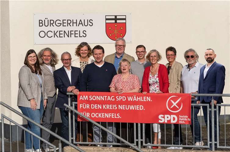 Der SPD Ortsverein Ockenfels/Kasbach-Ohlenberg hat die Kandidatinnen und Kandidaten für die kommende Gemeinderatswahl und die Kandidatur von Torsten Müller für das Amt des Bürgermeisters bekanntgegeben.  Foto:Heinz-Werner Lamberz