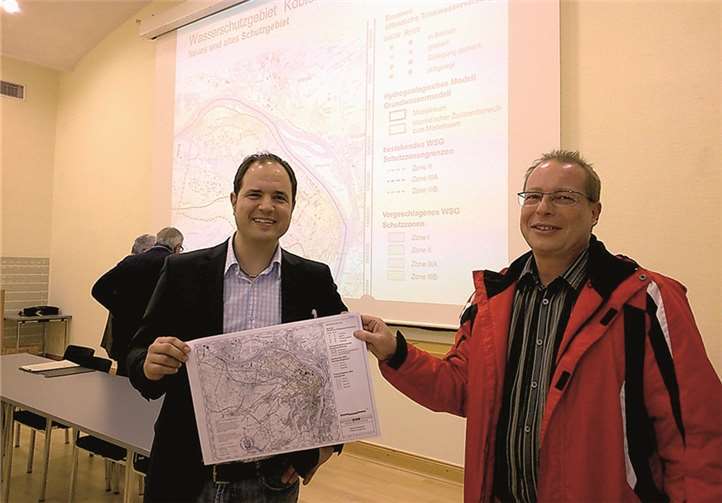 Der SPD-Ortsverein nahm die Gelegenheit gern wahr, um sich über die neuen Wasserschutzzonen zu informieren.privat