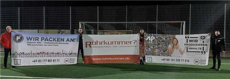 Der SV Alemannia Adendorf freut sich über neue Banner und damit finazielle Unterstützung.Foto: privat