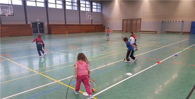 Der SV Altenahr bietet Jungen und Mädchen zwischen 2 und 6 Jahren ein vielfältiges Bewegungsangebot.privat