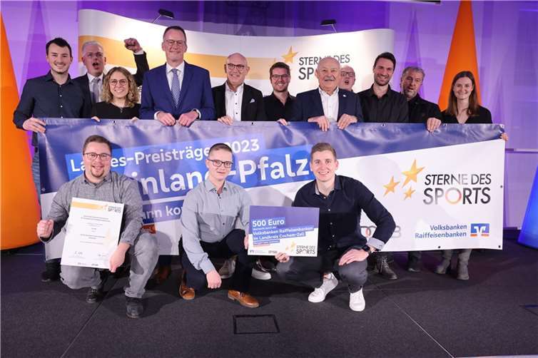 Der SV Kaifenheim freut sich über die erneute Auszeichnung bei den Sternen des Sports. Foto: Franz Fender