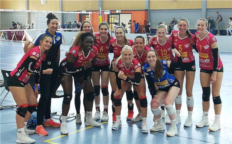 Der Saisonstart der Deichstadtvolleys ist geglückt.Quelle: Uwe Lederer