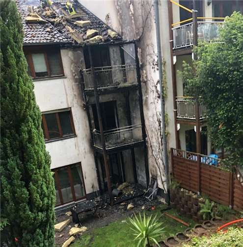 Der Schaden beläuft sich auf bis zu 200.000 Euro. Fotos: Kay Burggraff /Feuerwehr Ahrweiler