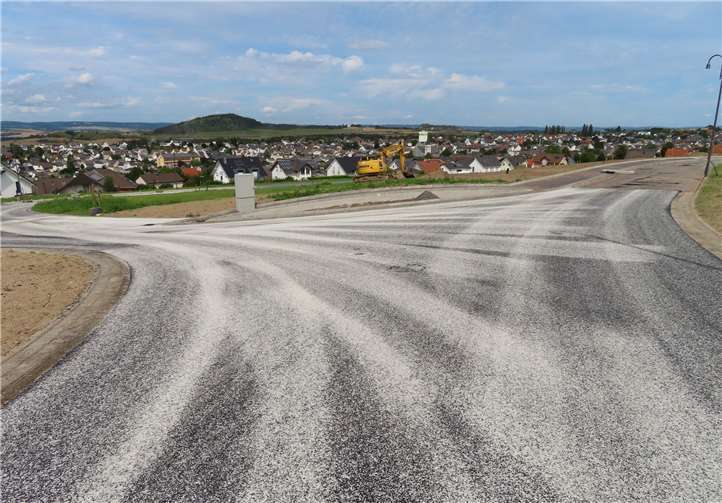 Der Schlehenweg im gegenwärtigen Erschließungszustand aus Richtung des Löhbergs. Foto: privat