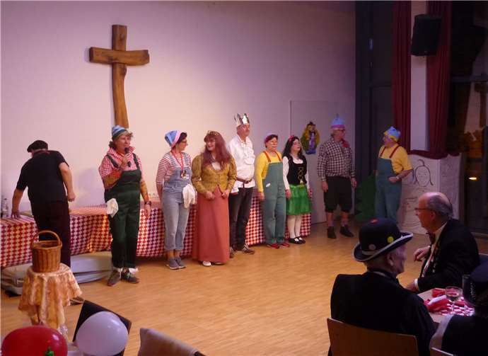 Der Schöffenstuhl mit Partnern hatte sich wieder etwas Tolles ausgedacht.