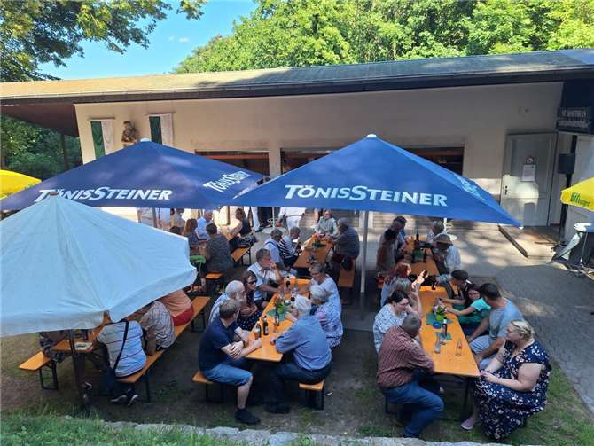 Der Schützenplatz in Brohl war gut besucht.