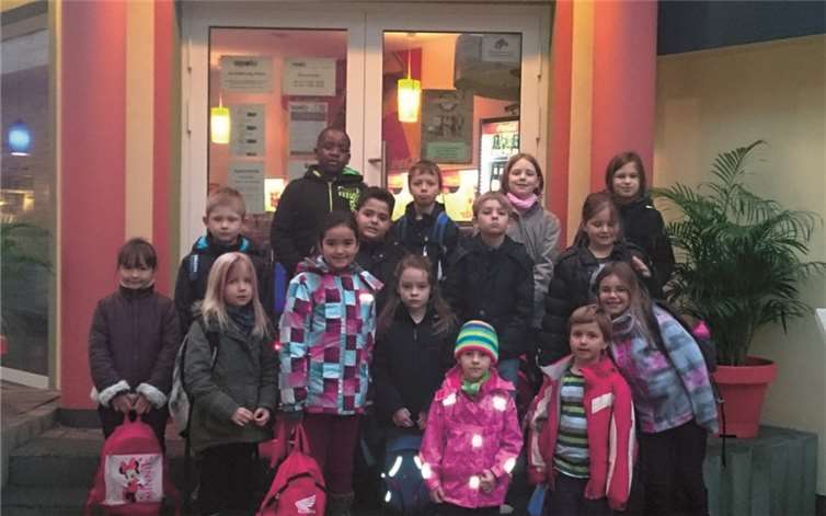 Der Schulausflug der Grundschule Klotten zur Schulkinowoche in Cochem.privat