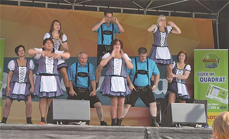 Der Showtanz „Alpengaudi“ wurde zum Rheinland-Pfalz Tag präsentiert. privat