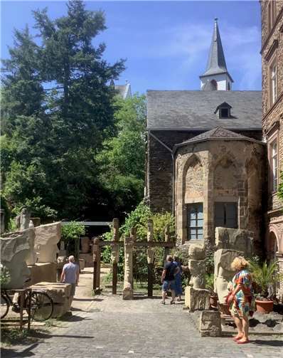 Der Skulpturengarten und Skulpturenausstellung in Traben-Trarbach. Copyright: Jürgen Waxweiler / Dr. Berthold Mertz