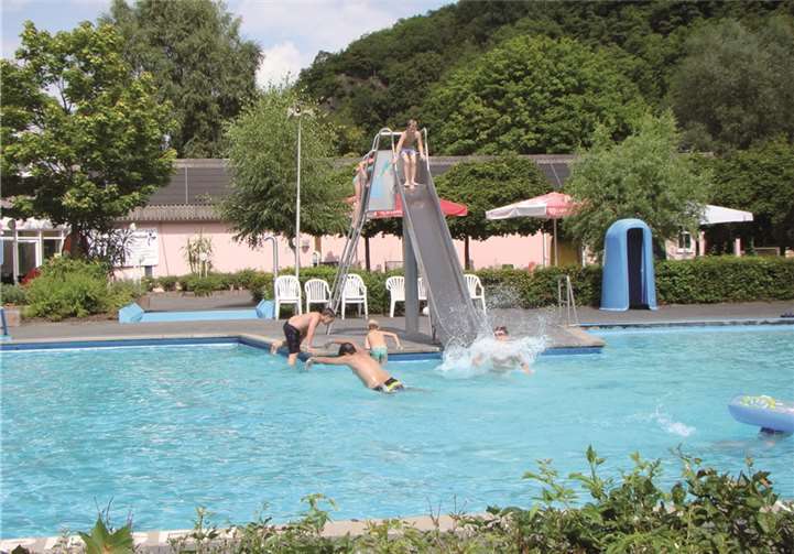 Der Sommer kann kommen: Das Freibad des Wiedtalbad ist geöffnet. privat