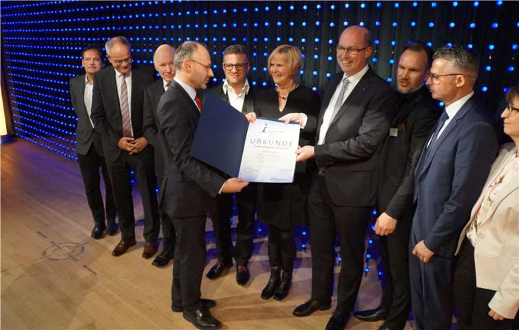 Der Sonderpreis ging an die „My - Gemeinschaft“.