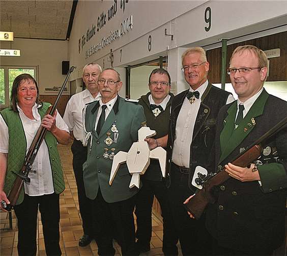 Der Spießbratenadler wurde präsentiert. rü