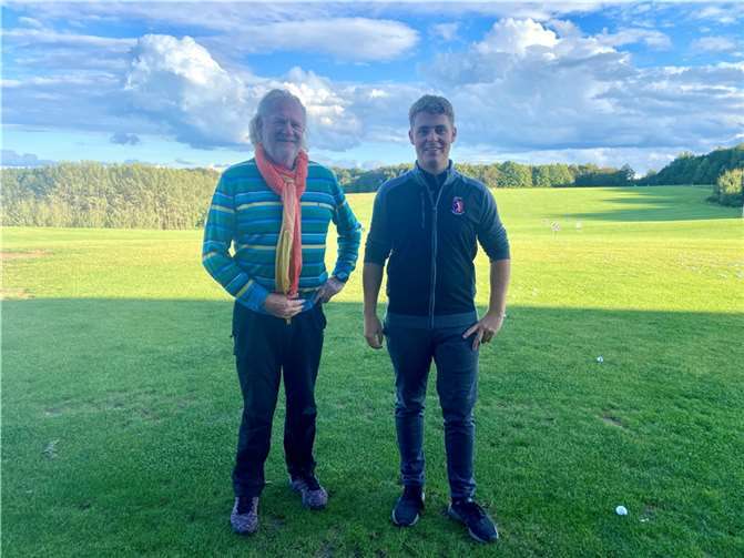 Der Sportkreisvorsitzende Edwin Scheid (li.) unterstrich die Bedeutung des Sports für Kinder und Jugendliche nach den Einschränkungen der vergangenen Monate.Fotos: privat