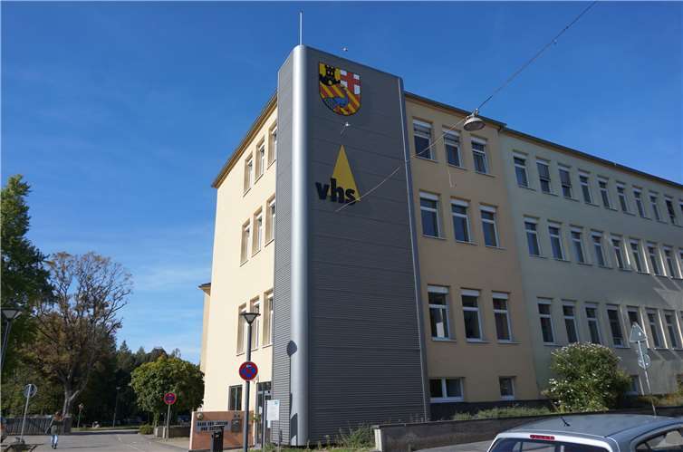 Der Stadtrat beschloss, zukünftig mehr Einfluss auf die Ausrichtung der Volkshochschule zu nehmen.Foto: FF