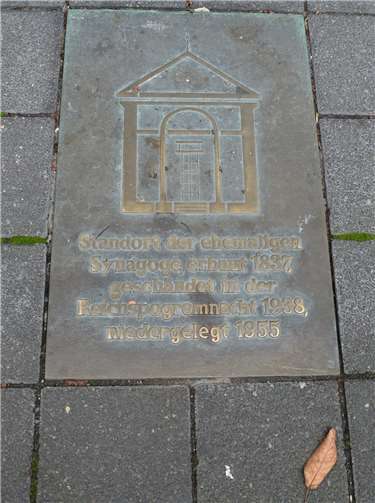 Der Standort der ehemaligen Bad Emser Synagoge in der Römerstraße ist diesmal Treffpunkt für das Gebet und Gedenken am 9. November, zu dem das evangelische Dekanat Nassauer Land und die Jüdische Gemeinde Koblenz einladen. Dekanat Nassauer Land