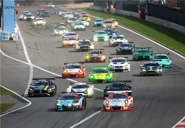 Der Start ist immer ein entscheidender Moment des Rennens. Hier der Rennstart zum Qualifikationsrennen 2018. Foto: Gruppe C / Tim Upietz