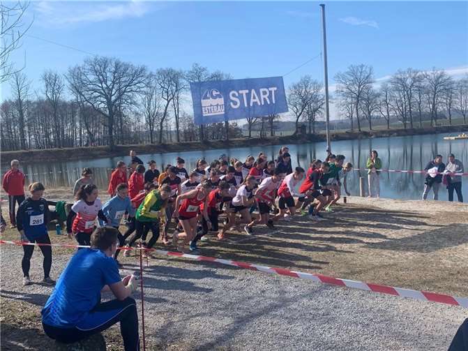 Der Start von Robin Pluymackers und Victoria Eberle.  Fotos: TGO