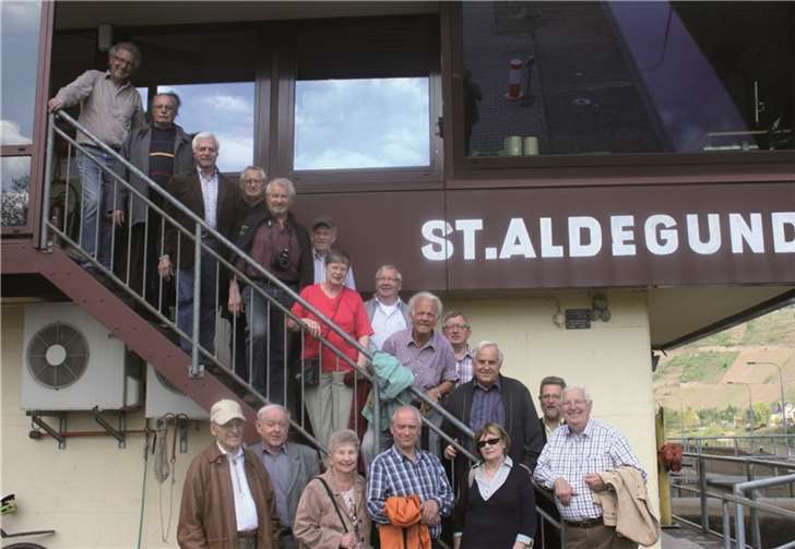 Der Staustufe St. Aldegund statteten die beiden Kreisverbände der Senioren-Union einen Besuch ab.privat