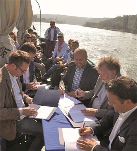 Marie und der Bunte Kreis Rheinland Der Stiftungsrat des Bunten Kreises Rheinland: v. links Marc Ulrich, Prof. Dr. Andreas Müller, Jens Stevens, Prof. Dr. Peter Bartmann, Ayhan Iskenderoglu Bunter Kreis Rheinland