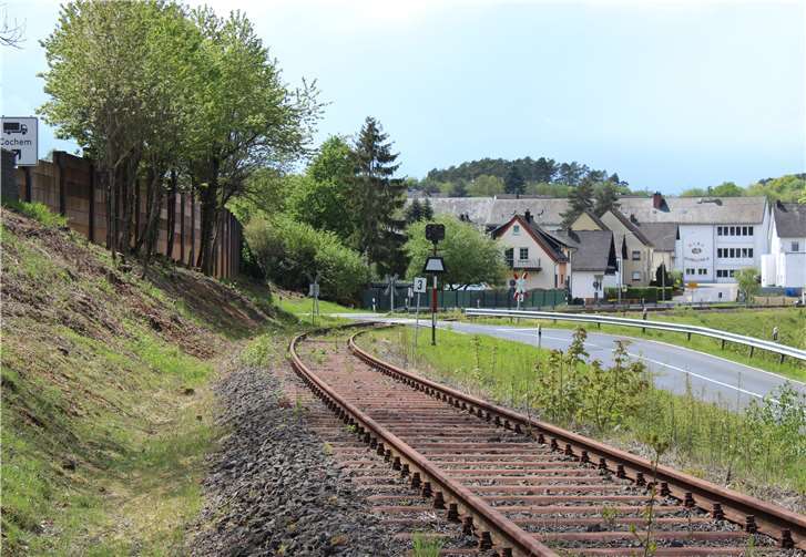 Der Streckenabschnitt von Kaisersesch bis Daun ist nach Angaben der DB Netz AG, abgesehen vom Bewuchs, in einem guten Zustand.Fotos: privat