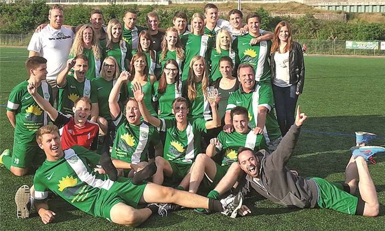 Der TFC Benfika Helau hatte trotz der Finalniederlage in der Dorfmeisterschaft Grund zum Jubeln.privat