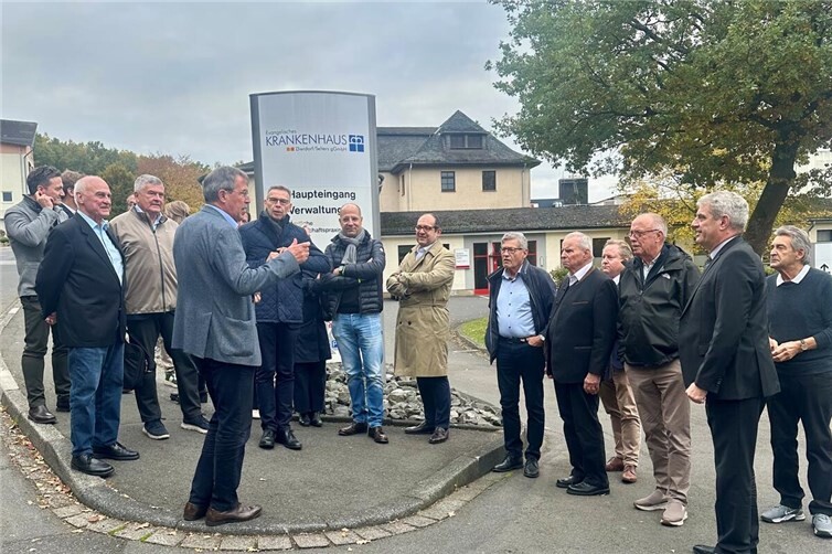 Der Termin verdeutlichte einmal mehr, wie die beiden Krankenhausgesellschaften durch ihre enge Zusammenarbeit die medizinische Versorgung der Patienten in der Region über fünf Krankenhausstandorte und 13 Praxisstandorte sichern. Foto: privat