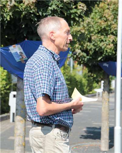 Der Theologe Georg Beule sprach in Puderbach. Foto: Beate Christ/Neuwieder Hospizverein
