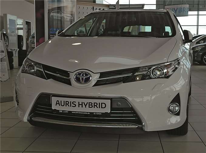 Der Toyota Auris - ein modernes Hybrid-Auto.  Weigert