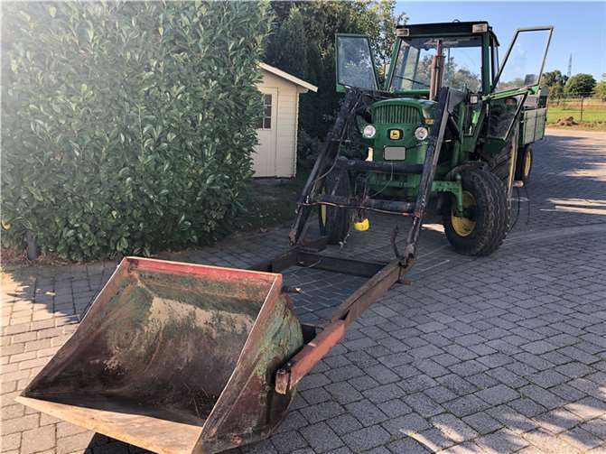 Der Traktor wurde auf unzulässige Weise umgebaut.  Foto: Polizei