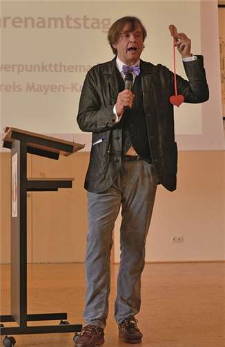 Der Trierer Humorist Franz-Josef Euteneuer mit dem Vortrag „Kraftquell Demenz!? - Kraftquell Ehrenamt?!“
