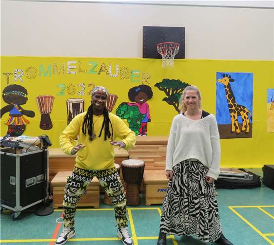 Der Trommelzauber war zu Gast an der Lindenschule. Foto: privat