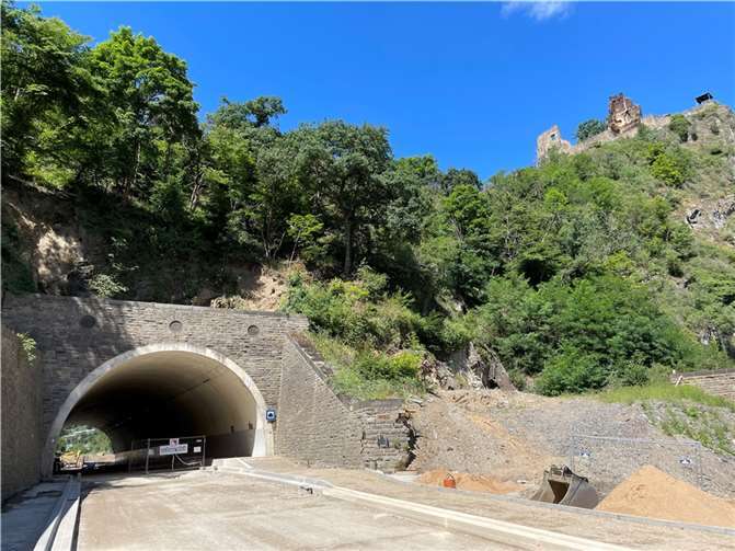 Der Tunnel in Altenahr Anfang Juli 202. Foto: ROB 