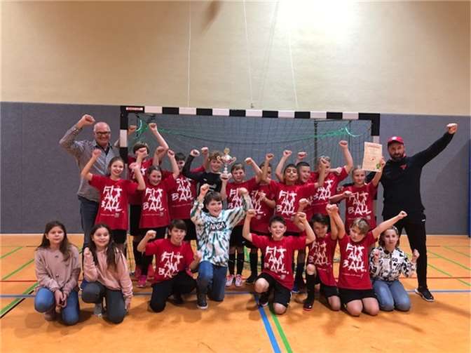 Der Turniersieger: die Klasse 5a. Fotos: Kurfürst-Balduin-Realschule plus Fachoberschule Kaisersesch