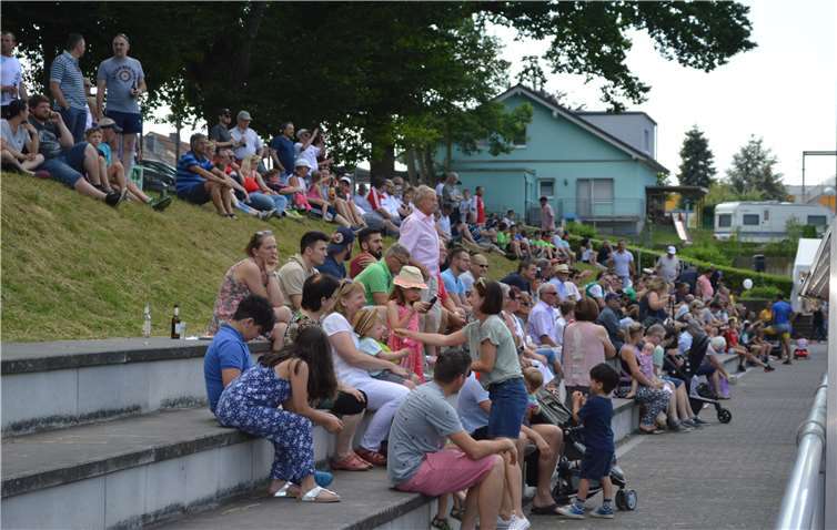 Der Verein freute sich über gut besetzte Zuschauerränge.